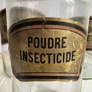 Flacon d’apothicaire – Poudre insecticide